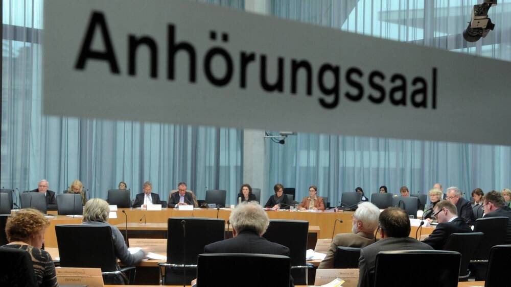 KHAG verschoben: Streit bremst die Krankenhausreform KHAG verzögert sich