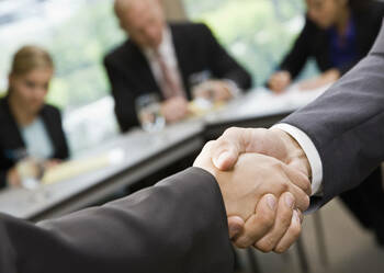 Rhön-Klinikum AG steigt in Telemedizin ein