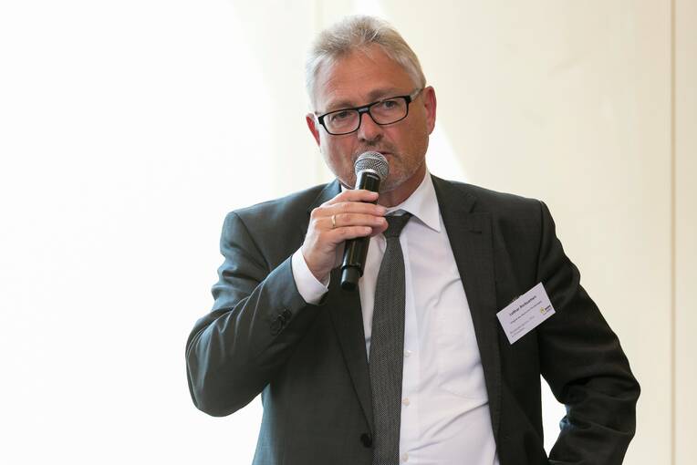 Mehr Vertrauen für Wettbewerb