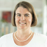 Dr. Tina Schlüter