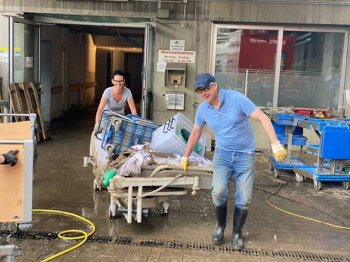 „Um 3:35 Uhr haben wir das Krankenhaus aufgegeben“
