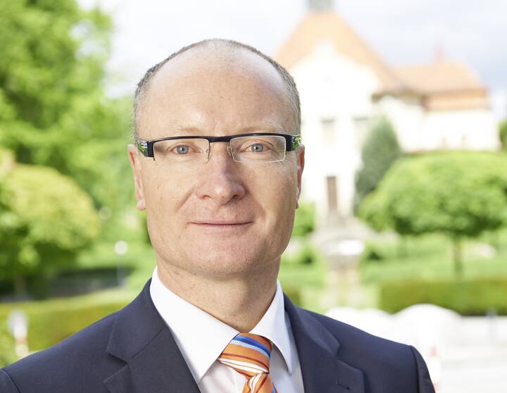 Ex-Vorstand erhält 400.000 Euro Abfindung
