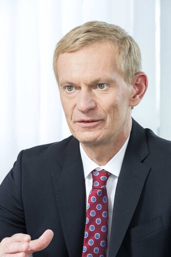 AOK-Chef Peter: "Pleitewelle ist Panikmache"