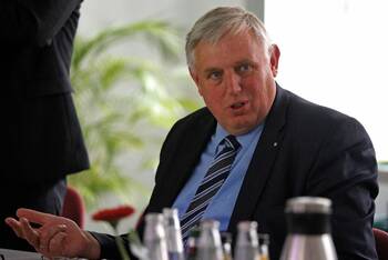 Laumann fordert MDK-Reform