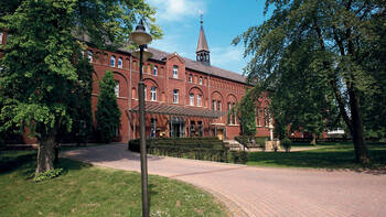 Alexianer adoptieren einen Großteil der Kplus-Häuser