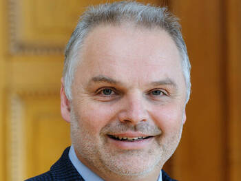 Brunner übernimmt Aufsichtsratsvorsitz in Dresden