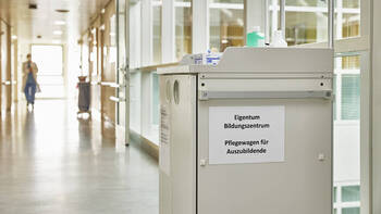 Brüderklinikum schließt Abteilungen und zieht um