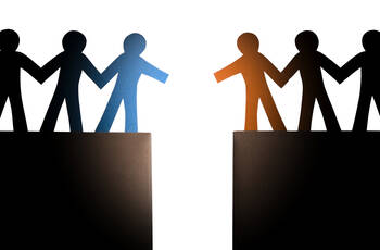 Charité und Verdi nähern sich an