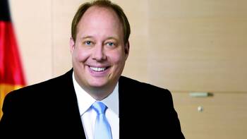 Merkels Staatsminister für Klinikschließungen