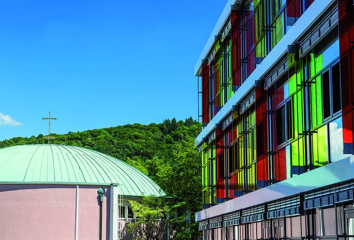 Artemed übernimmt RKK Klinikum 