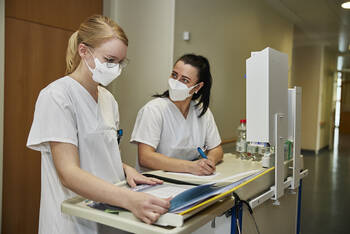 Unikliniken in NRW bieten Pflegekräften Entlastungstage an 