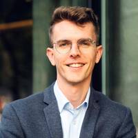 Dr. Alexander Schellinger