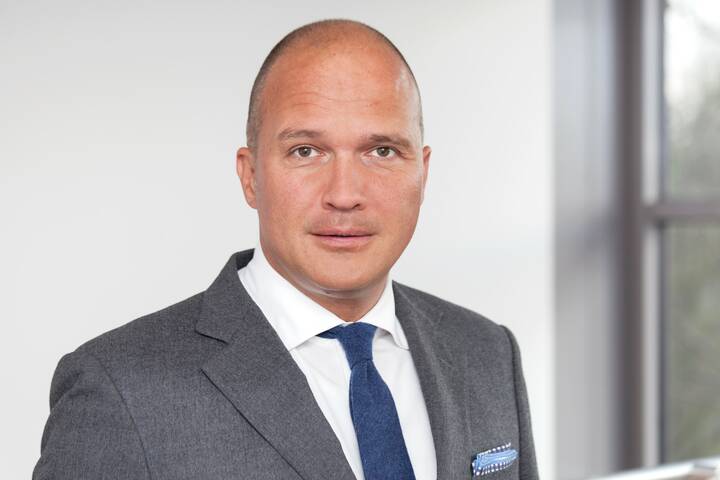 Alexander Lottis ergänzt Geschäftsführung der DRK-Kliniken Nordhessen