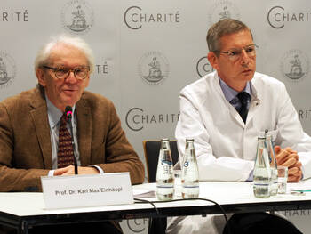 Charité-Ärzte vermuten Vergiftung von Pussy-Riot-Aktivist