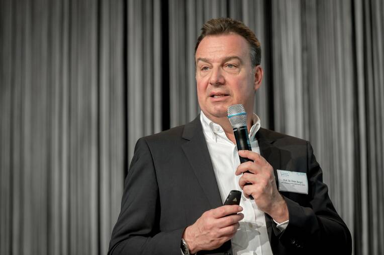 Nachfolgeregelung, Unternehmensübergabe und -verkauf in der Rehabilitation