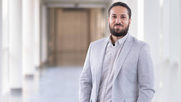 Robin AL-Ani übernimmt in drei Ameos-Kliniken