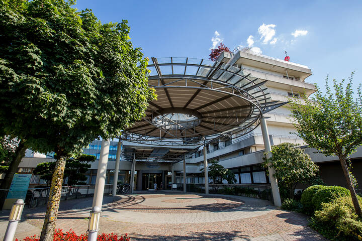 Herzzentrum wird Teil der Uniklinik Freiburg
