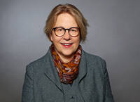 Dr. Bettina Wilms