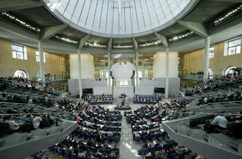 Bundestag vertagt Reform der Pflegeausbildung
