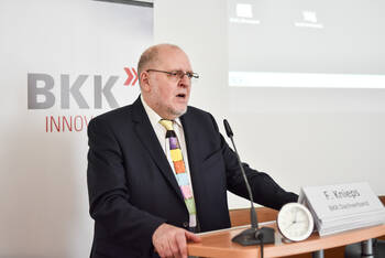 "Das Geld aus der Digital-Pulle darf nicht der letzte Schluck eines Toten sein"