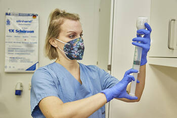 Lauterbach legt Pflegegesetz vor