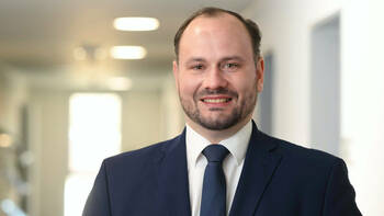 Adler übernimmt in Herne