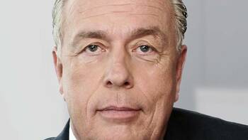 Reinhardt setzt sich knapp gegen Johna durch