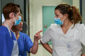 Christliche Häuser lehnen pauschale Personalvorgaben ab