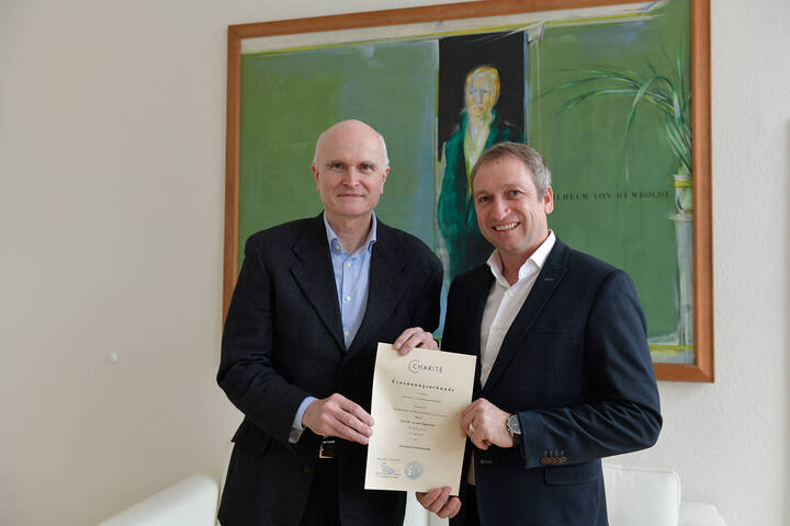 Eils wird Gründungsdirektor am BIH