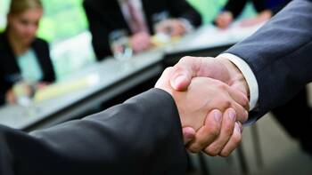 Wechsel an der Spitze des Elblanklinikums Riesa 