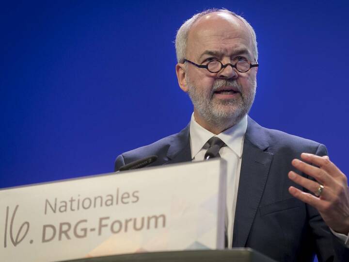 Reumann hört auf