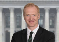 Dr. Tibor Szabados