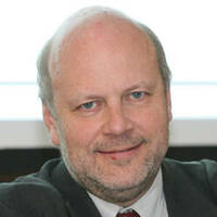 Dr. Axel Paeger Dr. Axel Paeger
