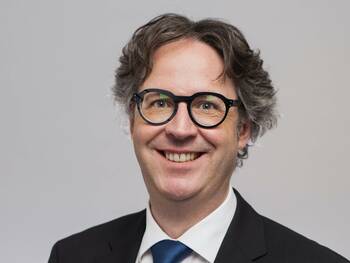 von Schroeders neuer DGfM-Vorsitzender