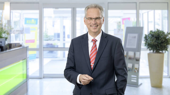 Langenbacher folgt auf Decker