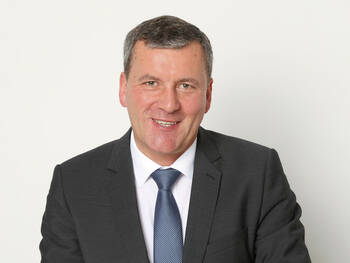 ViaSalus baut Geschäftsführung um