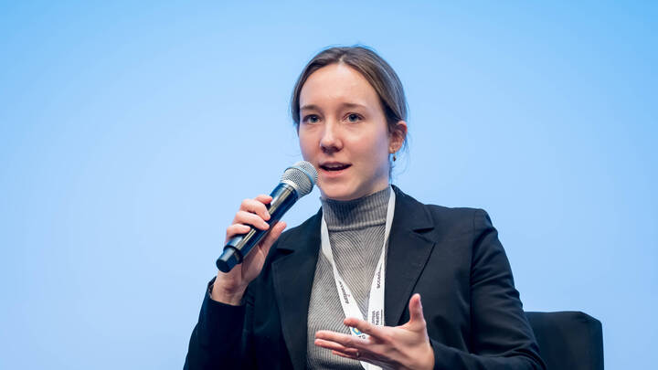 Sonja Mathes