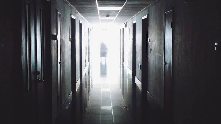 Krankenhaus Schließung Flur leer geschlossen Maul-Klinik Ingolstadt wird schließen