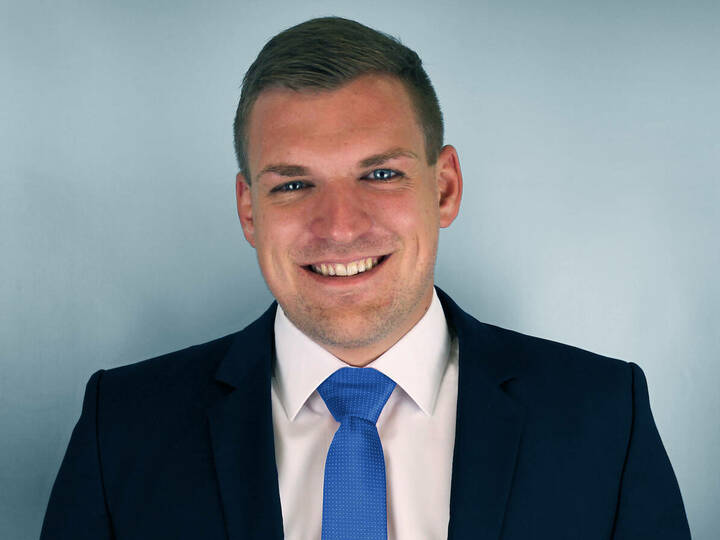 Behrens folgt auf Bauer in der Geschäftsführung