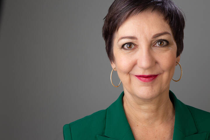"Wir Frauen müssen Flagge zeigen"