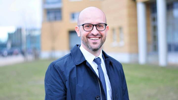 Universitätsmedizin Greifswald übernimmt Klinikum Karlsburg Toralf Giebe, Kaufmännischer Vorstand und stellvertretende Vorstandsvorsitzende der Unimedizin Greifswald