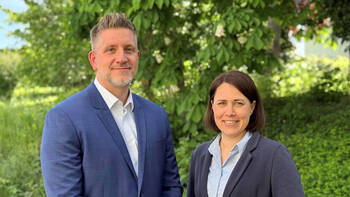 Alexander Teufel, Leiter der GRN‑Klinik Eberbach, und Sarah Kumbier, stellvertretende Leiterin der GRN-Klinik Eberbach.