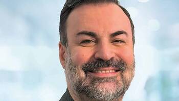 Der Aufsichtsrat des Universitätsklinikums des Saarlandes hat mit Wirkung zum 1. Mai den Vertrag des Pflegedirektors um weitere drei Jahre verlängert.