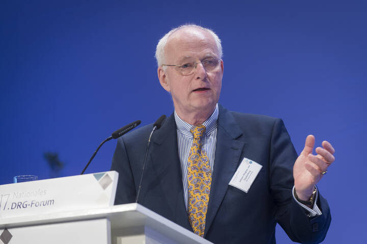 Stackelberg fordert Gesamtkonzept für die Pflege