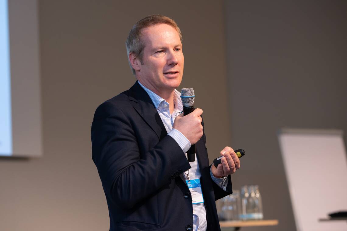 Nils_Brueggemann_2024_NRW_Tobias_Ruecker.jpg