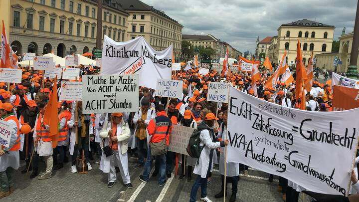 1.500 Ärzte kommunaler Kliniken streikten in München