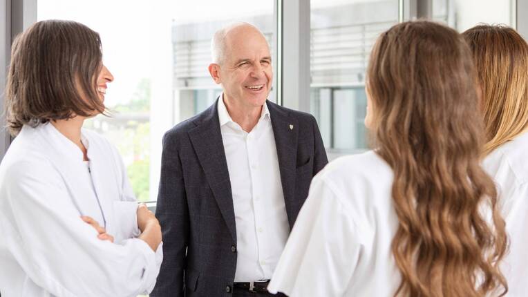 Interview mit Markus Horneber: Agaplesion setzt auf KI, Fusionen und Pflege