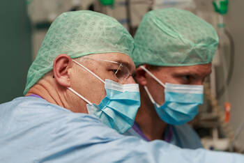 Fachärzte zweifeln Kollektivvertrag an und fordern EBM-Aufschub