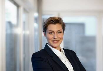 Olivia Frank leitet Krankenhaus für Naturheilweisen 