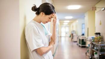 Fachkräfte im Gesundheitswesen in NRW oft unterdurchschnittlich bezahlt